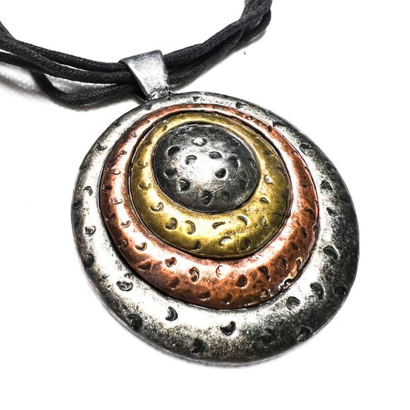 Huge Pendant with Earrings Jewelry Set - Picture 2 of 3